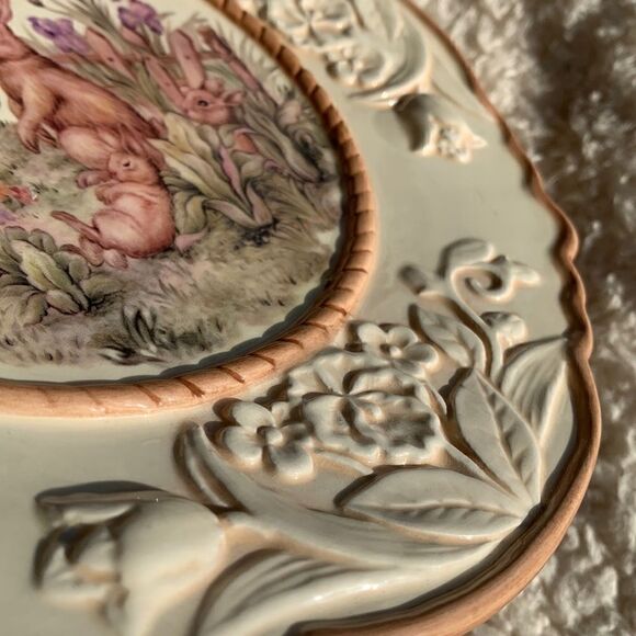 Vintage Cracker Barrel Easter Treasures Tulip Bunny Plate Tray Rabbit decor - Picture 3 of 8